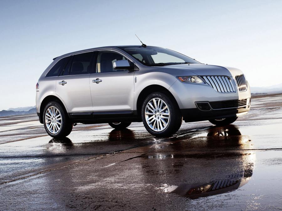  Lincoln MKX 2010 года  (фото 2 из 15)